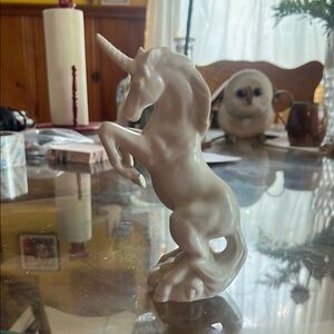 Vintage Spencer’s Gifts Unicorn Figurine